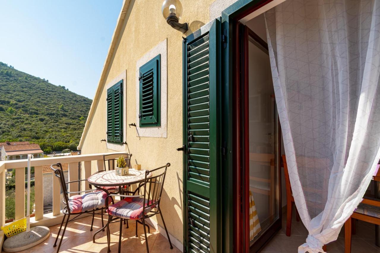 Villa Ana Zrnovo Luaran gambar