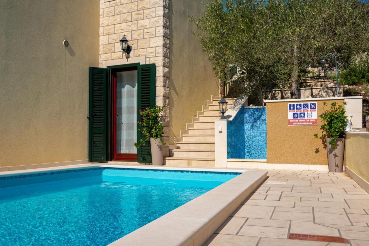 Villa Ana Zrnovo Luaran gambar