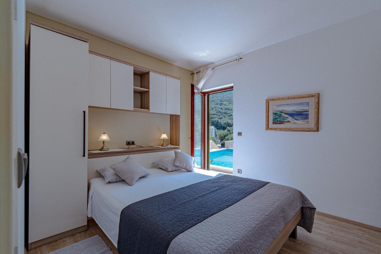 Villa Ana Zrnovo Luaran gambar