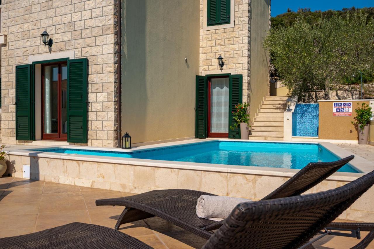 Villa Ana Zrnovo Luaran gambar
